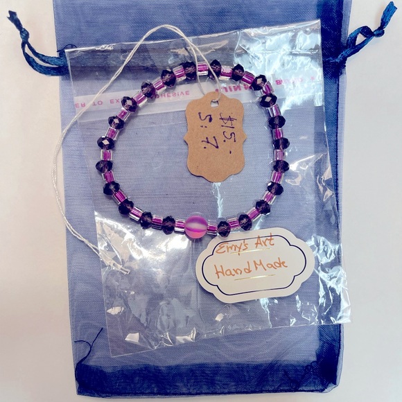 Hand crafted beaded bracelet. - Picture 1 of 1